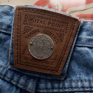 VITAL POINT vintage jeans.